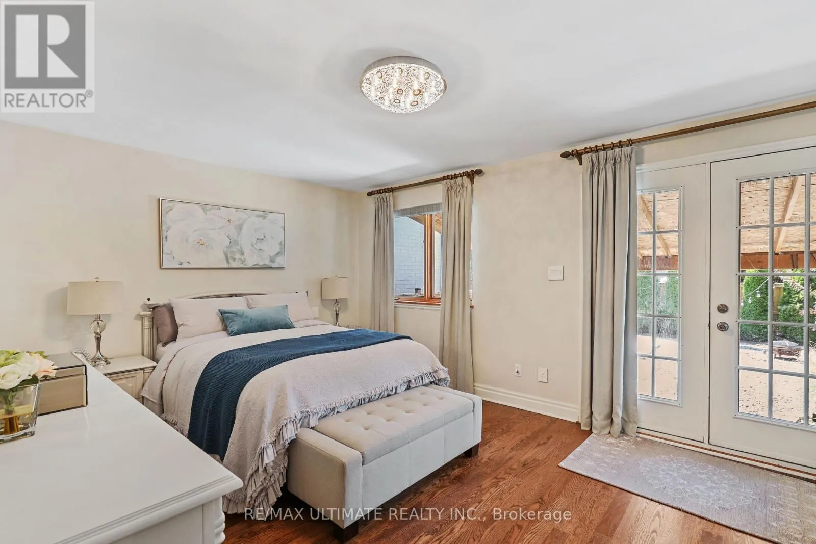 36 ASHALL BOULEVARD