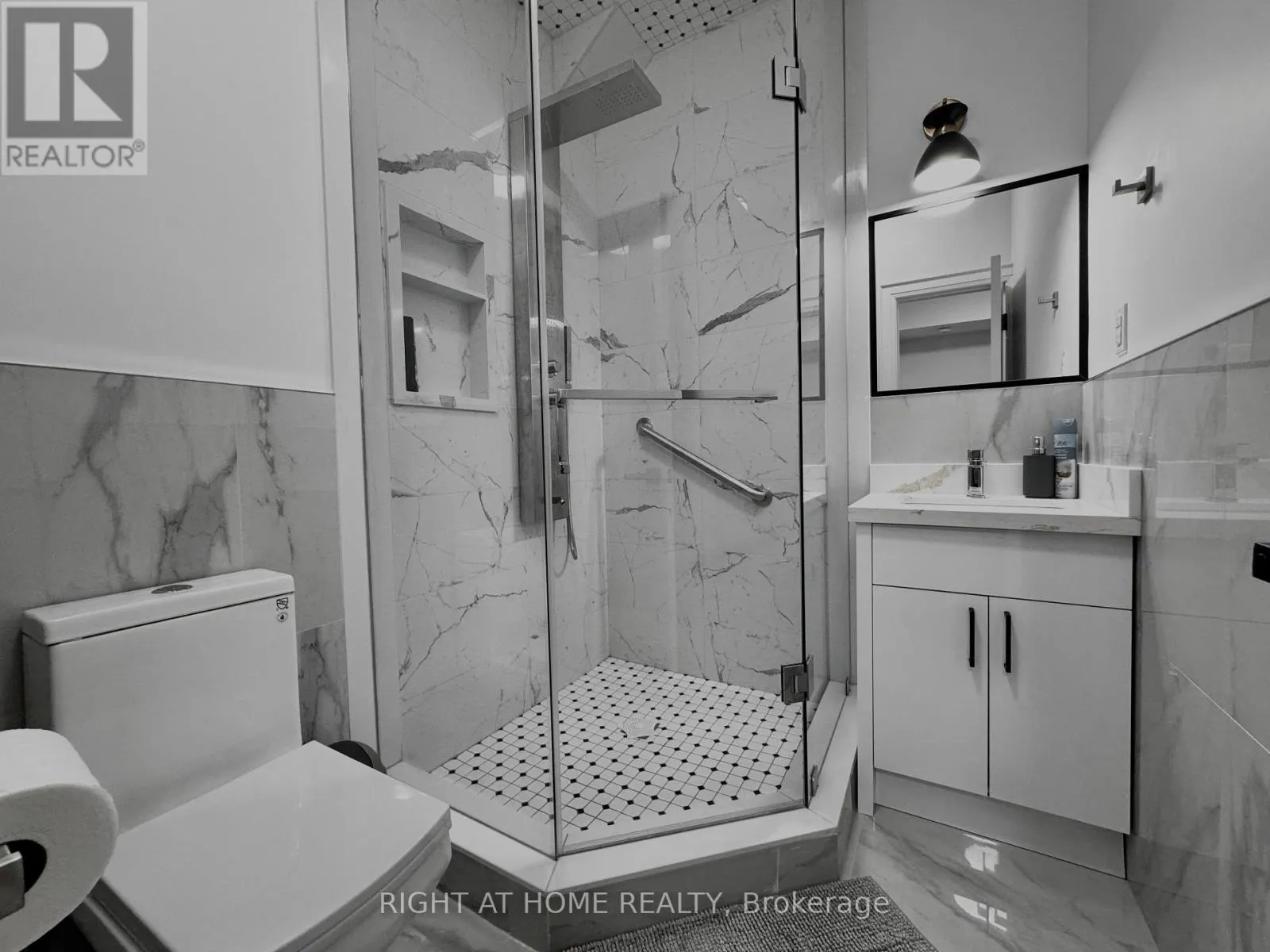 B2 - 6 GLEN MUIR DRIVE