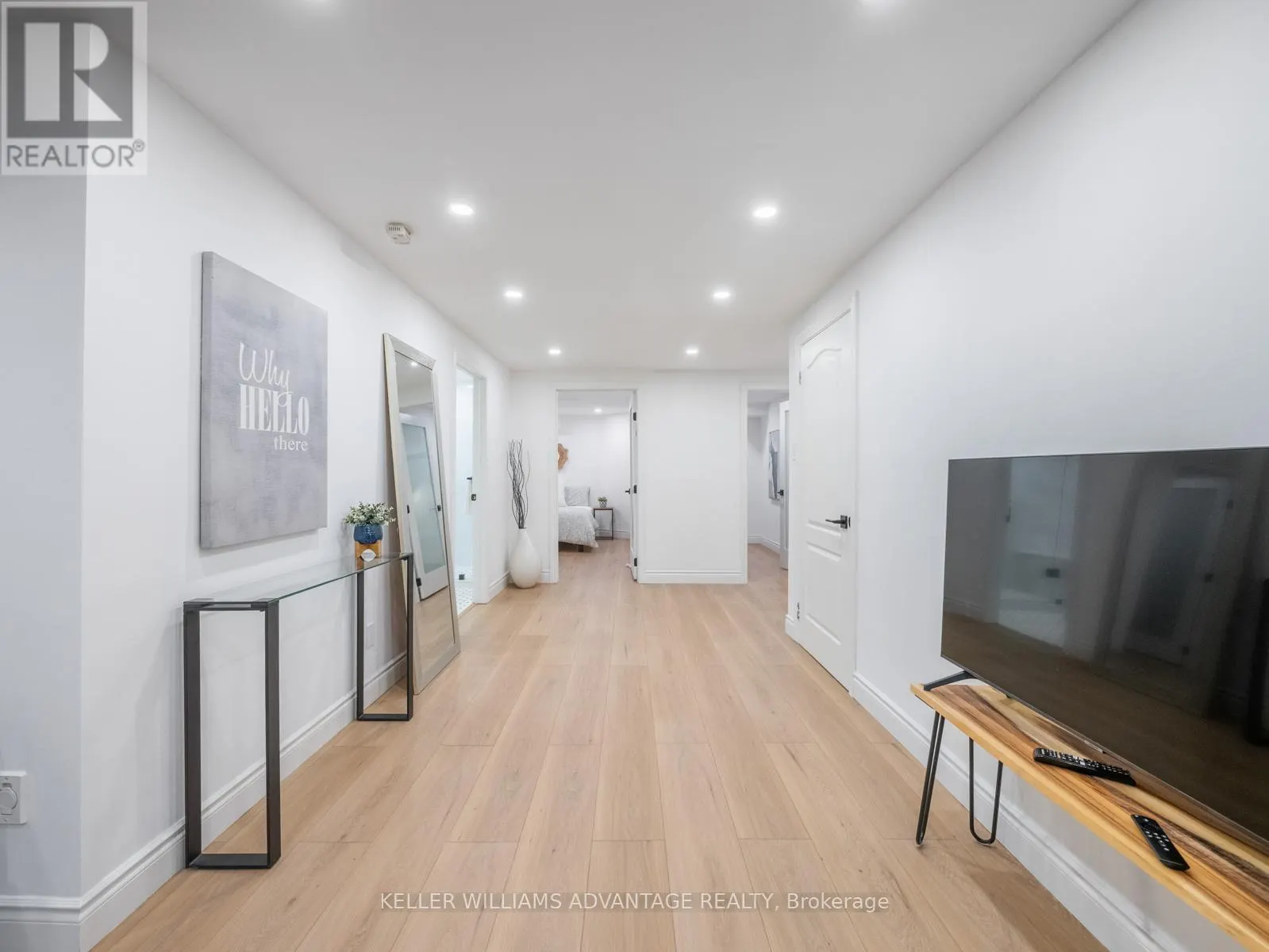 69 BOARDWALK DRIVE
