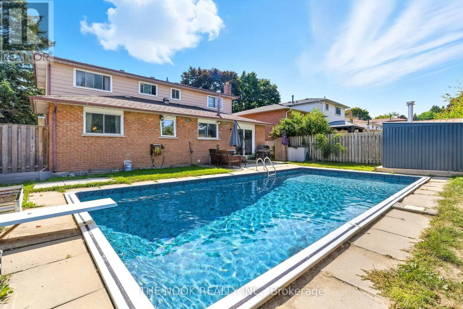55 ROSALYNNE AVENUE