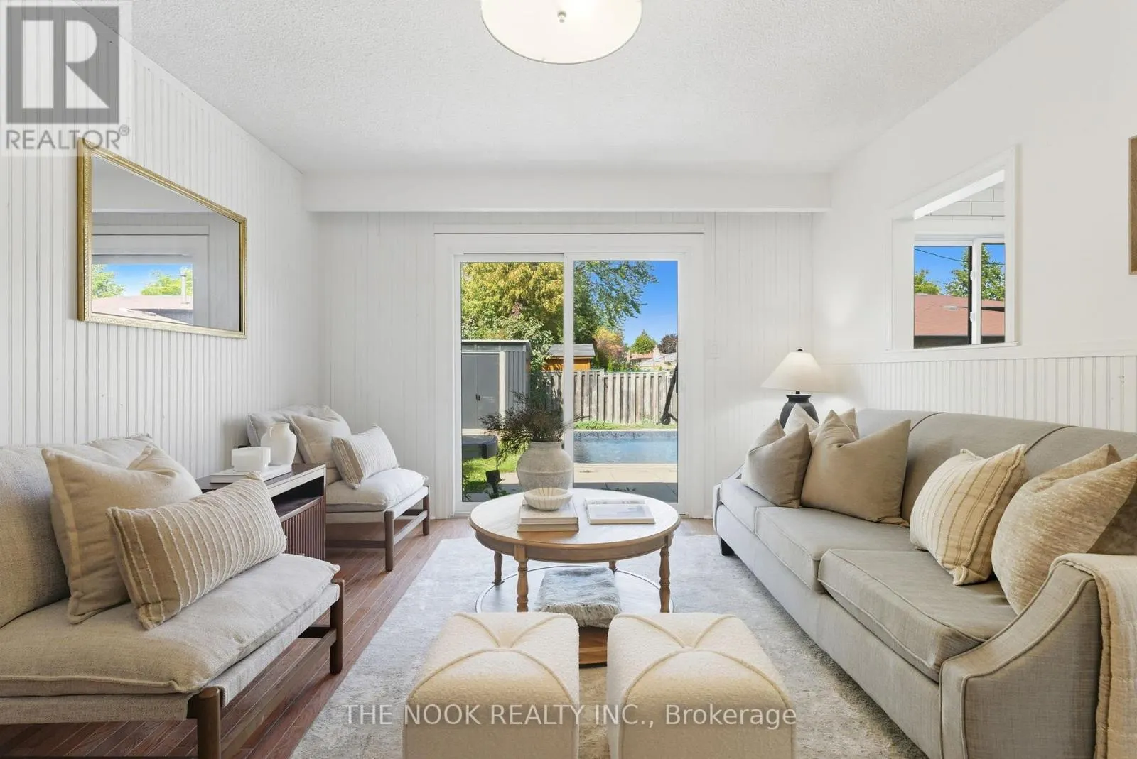 55 ROSALYNNE AVENUE