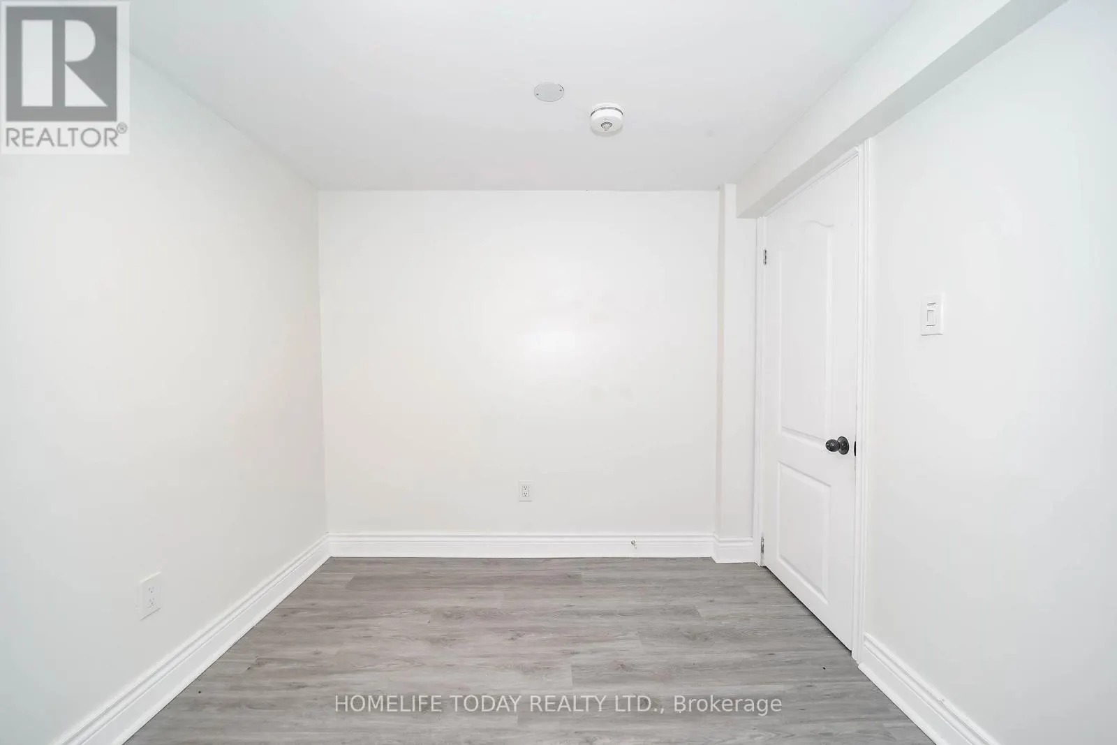 30 MELCHIOR DRIVE
