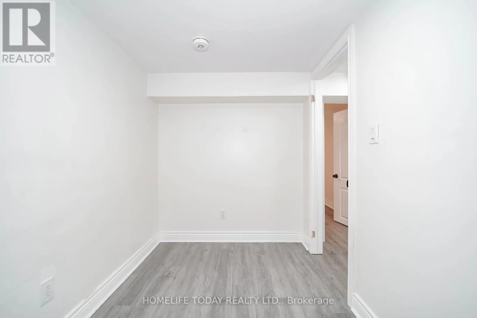 30 MELCHIOR DRIVE