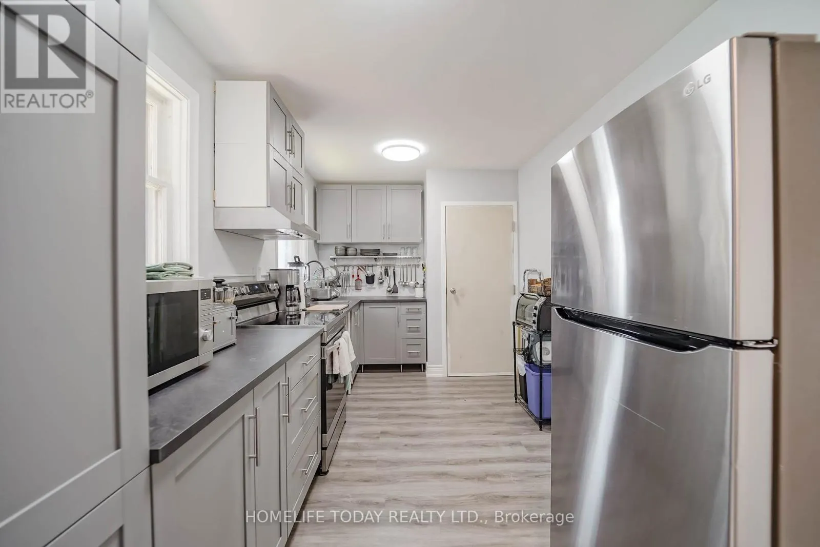 30 MELCHIOR DRIVE