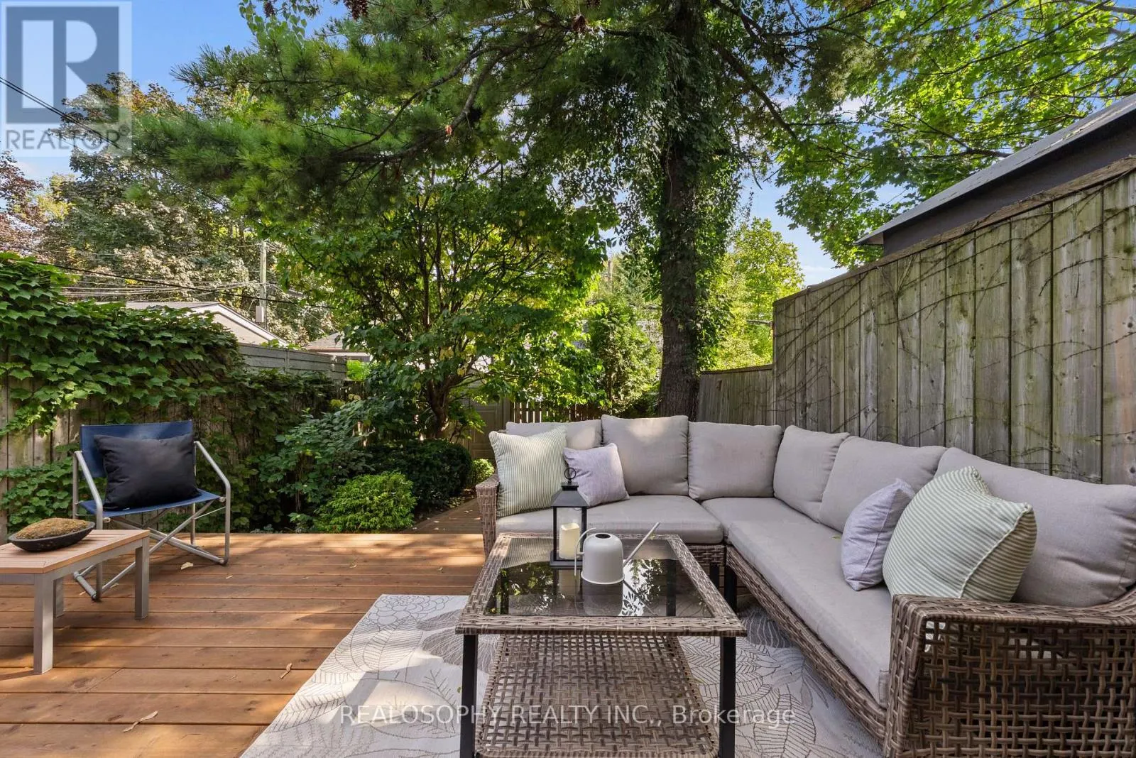 299 PAPE AVENUE