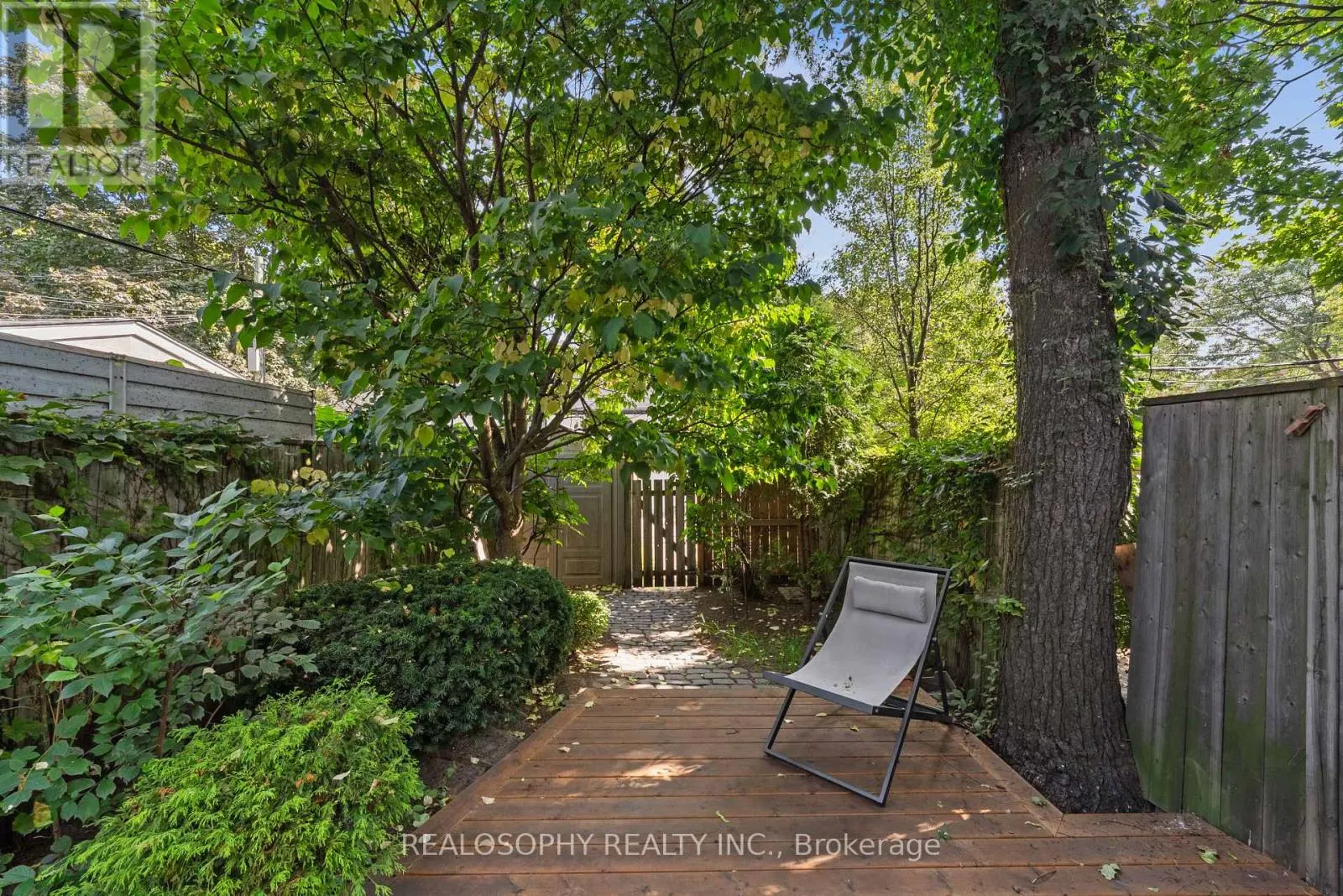 299 PAPE AVENUE