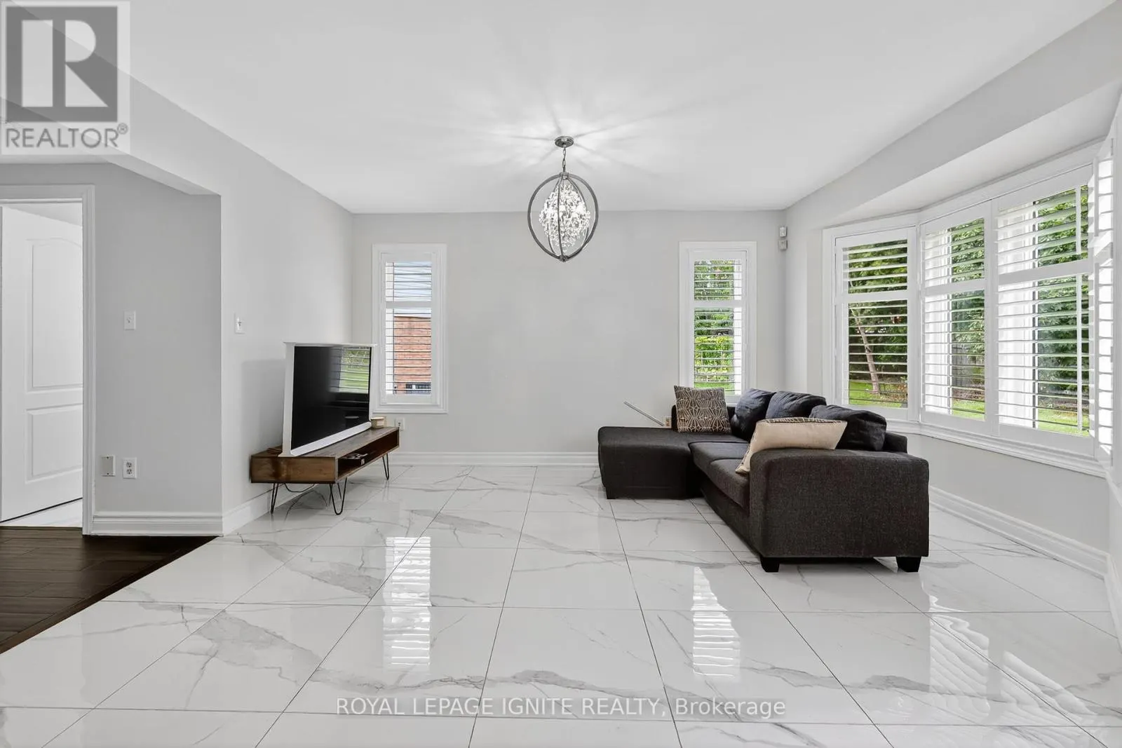 71 NORLAND CIRCLE