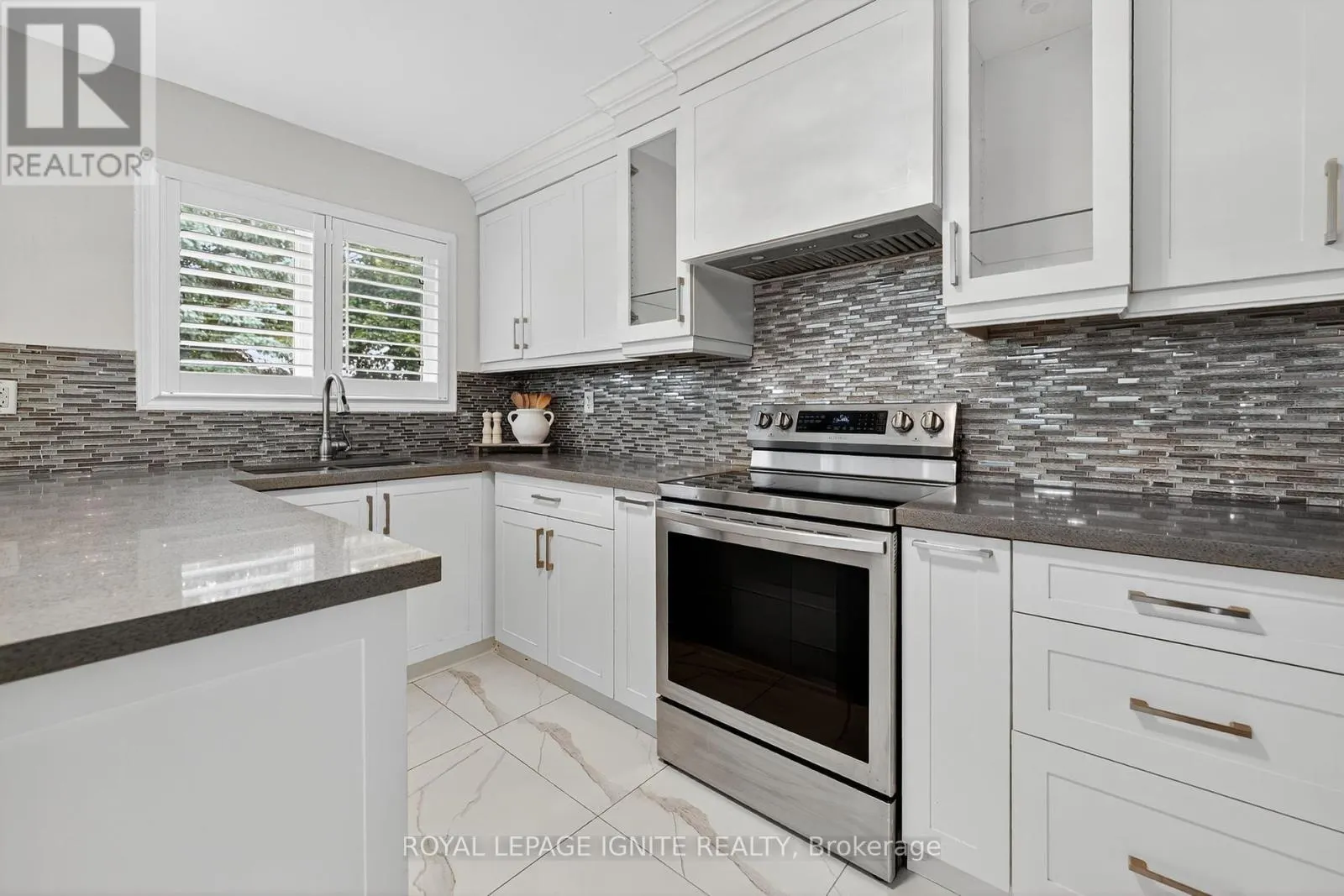 71 NORLAND CIRCLE