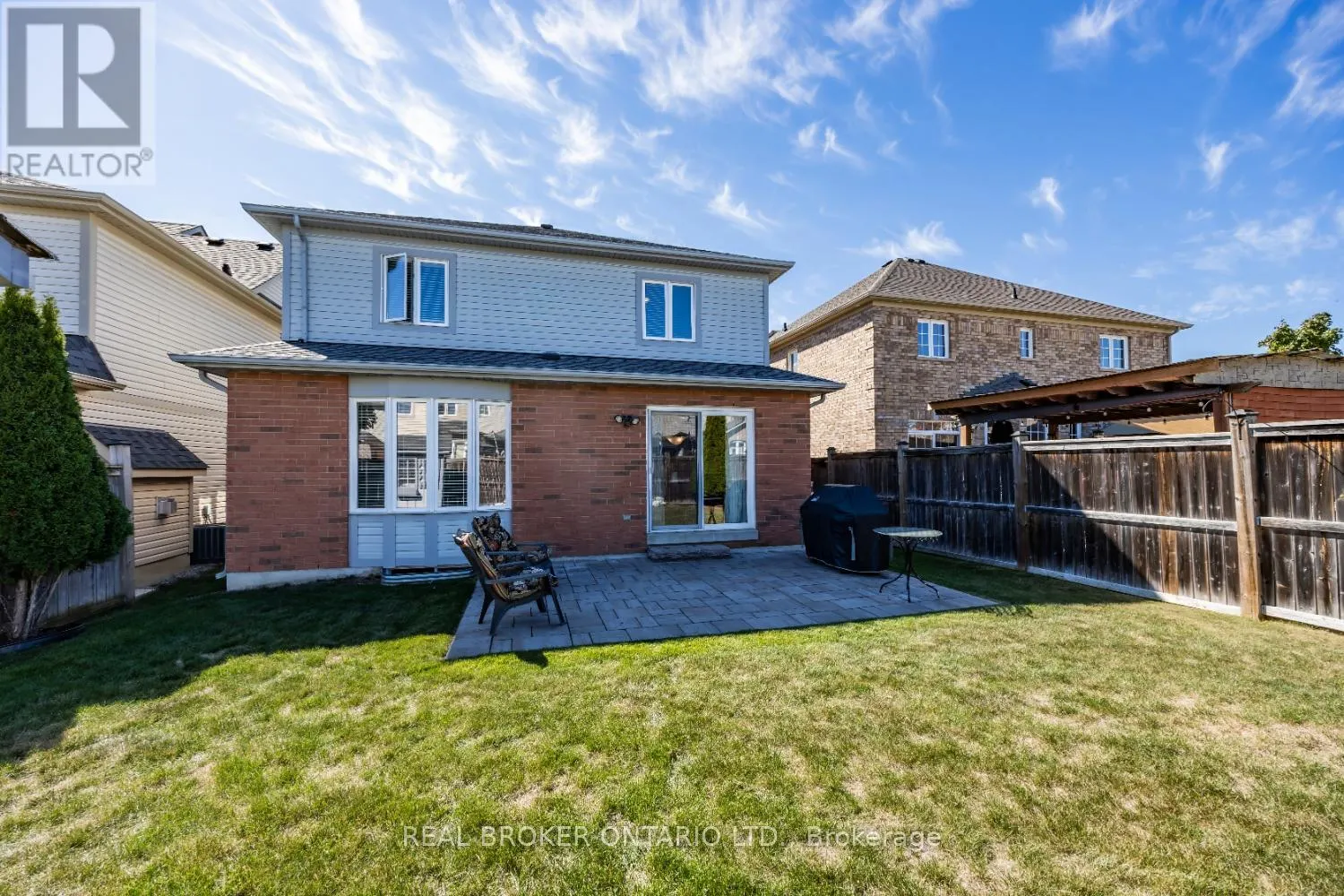 615 OXBOW CRESCENT