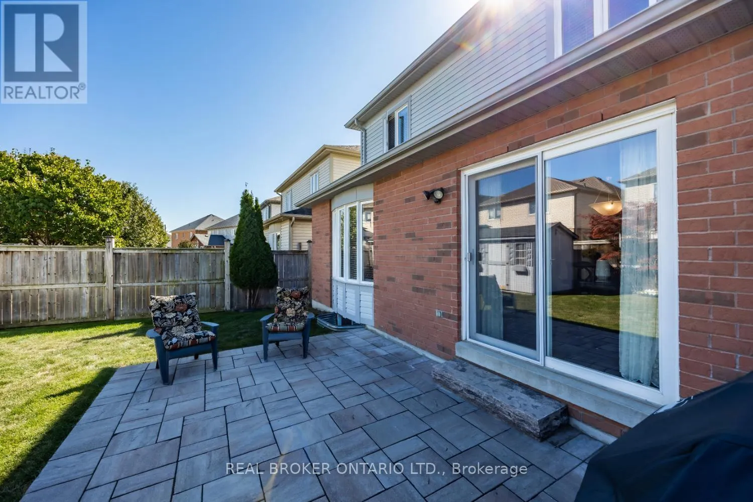 615 OXBOW CRESCENT