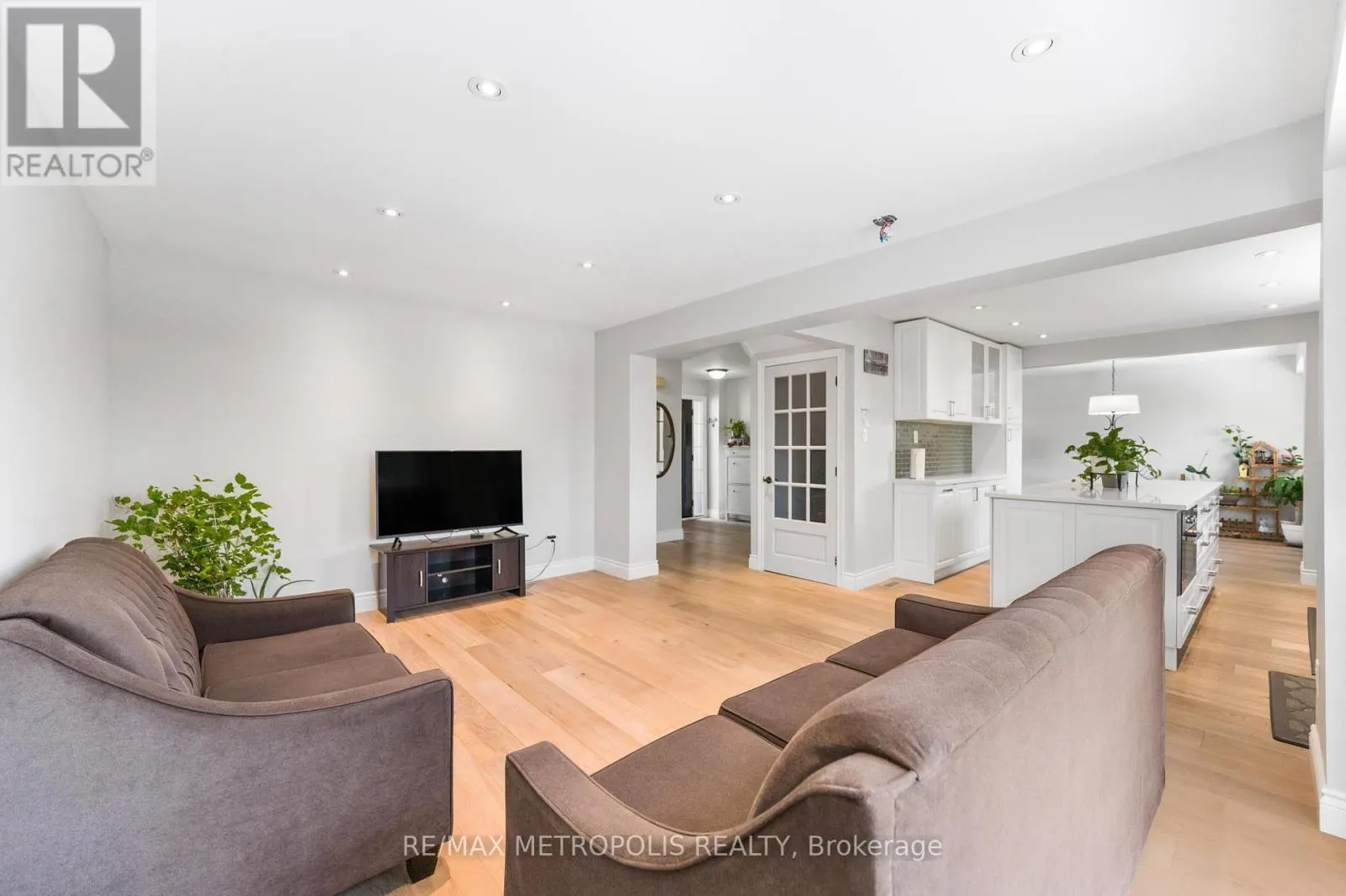 MAIN - 57 CALDER CRESCENT