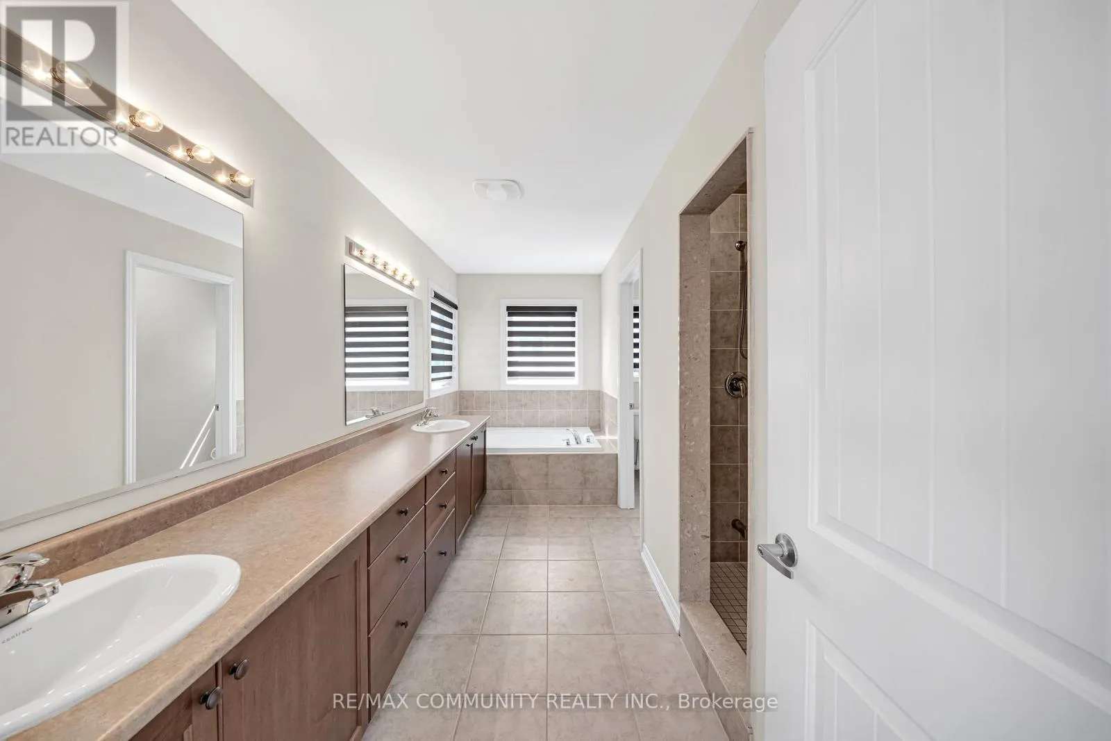 242 KENNETH COLE DRIVE