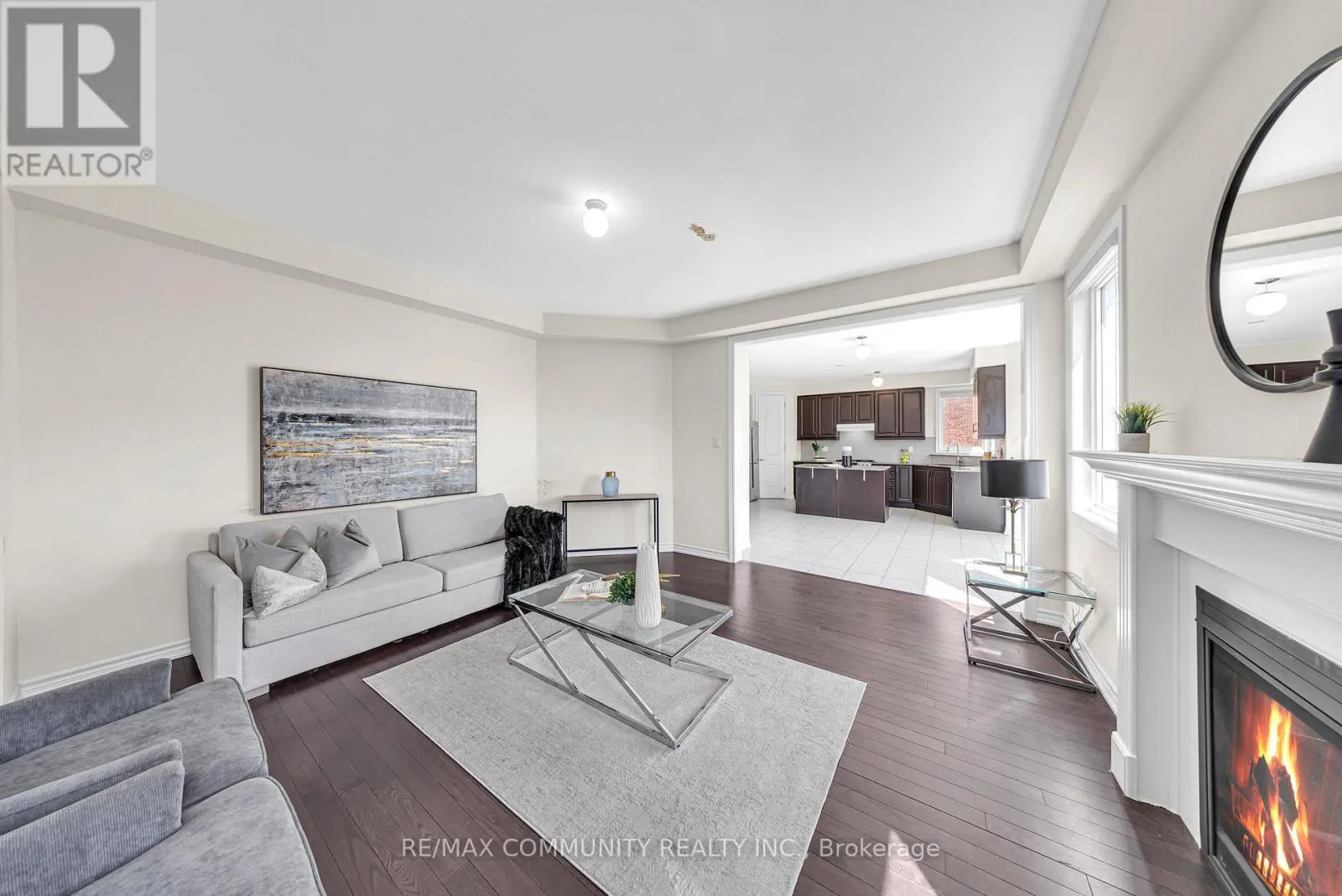 242 KENNETH COLE DRIVE