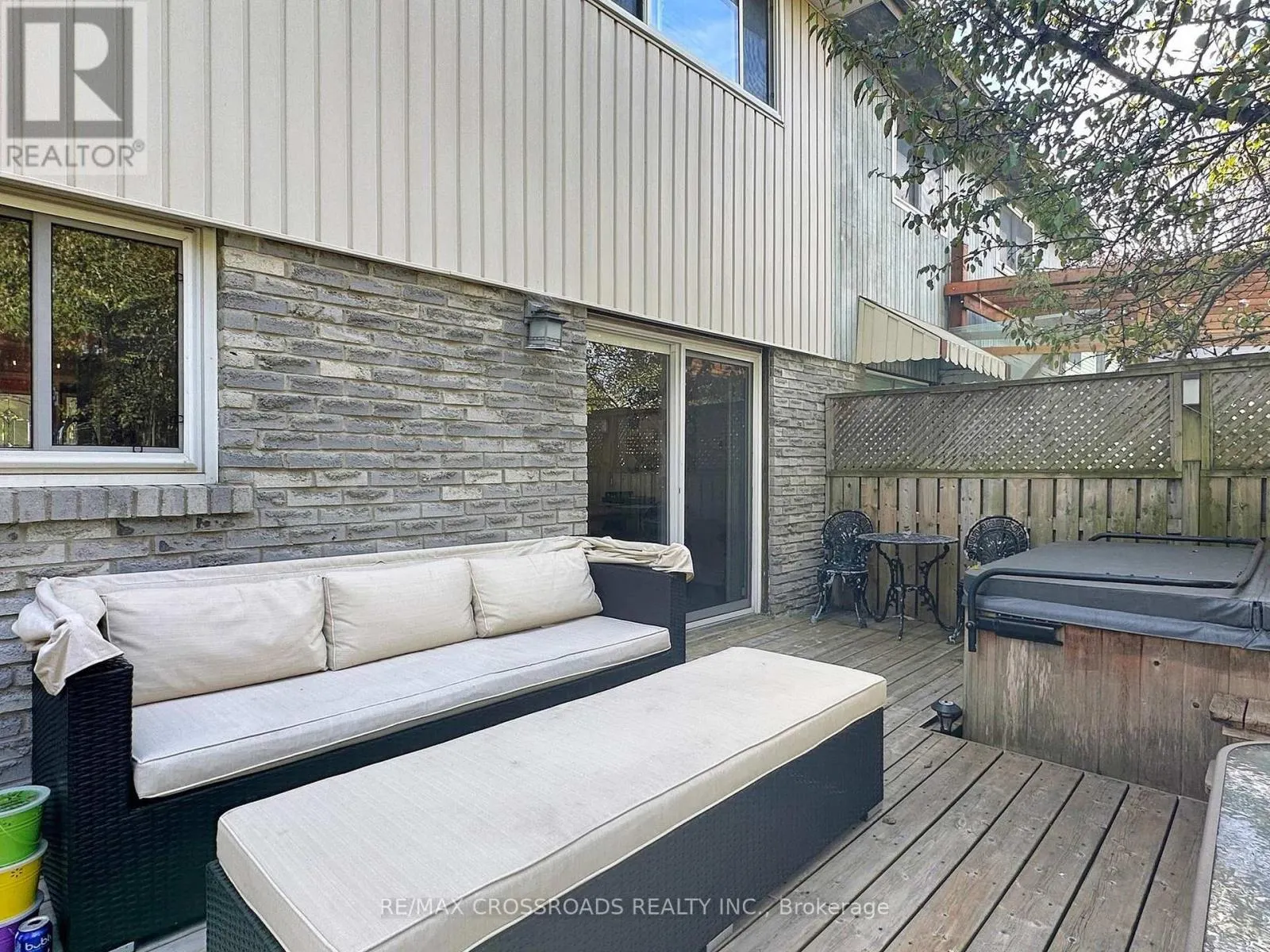 1777 SHADYBROOK DRIVE