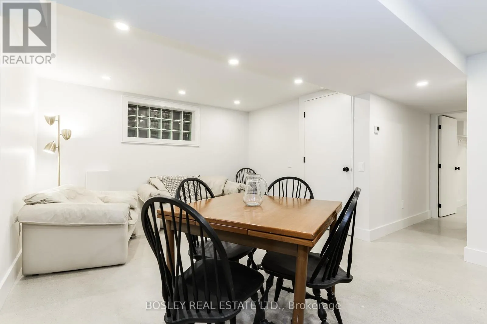 LOWER - 47 LINNSMORE CRESCENT