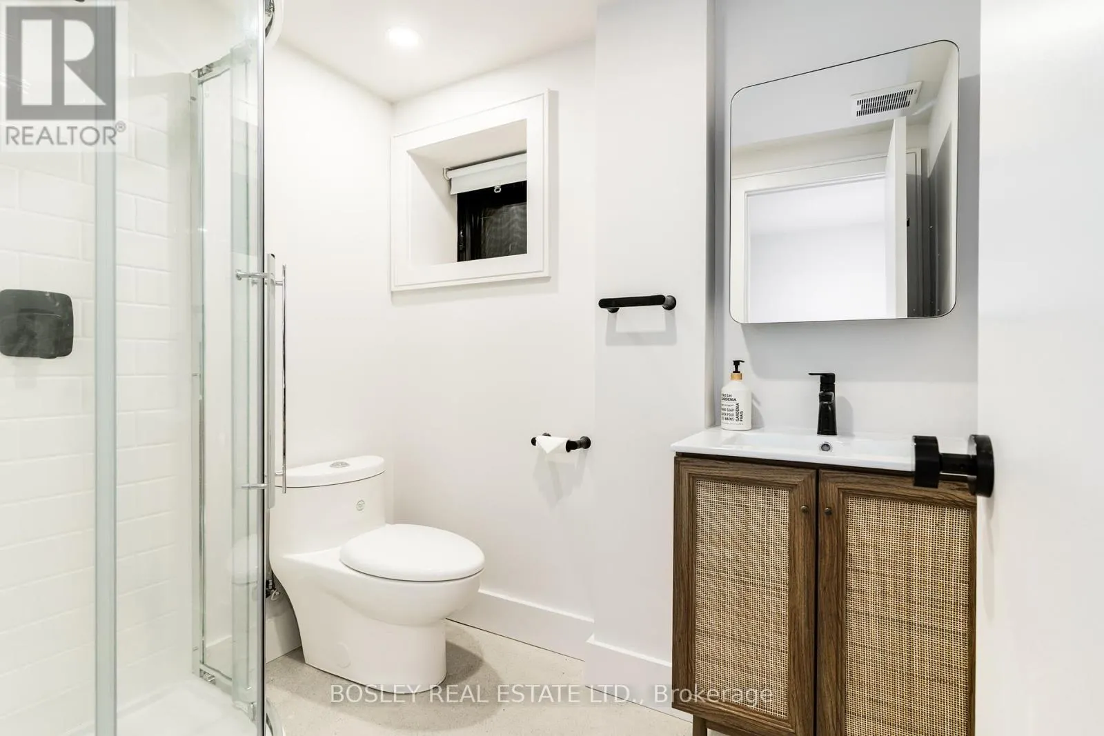 LOWER - 47 LINNSMORE CRESCENT