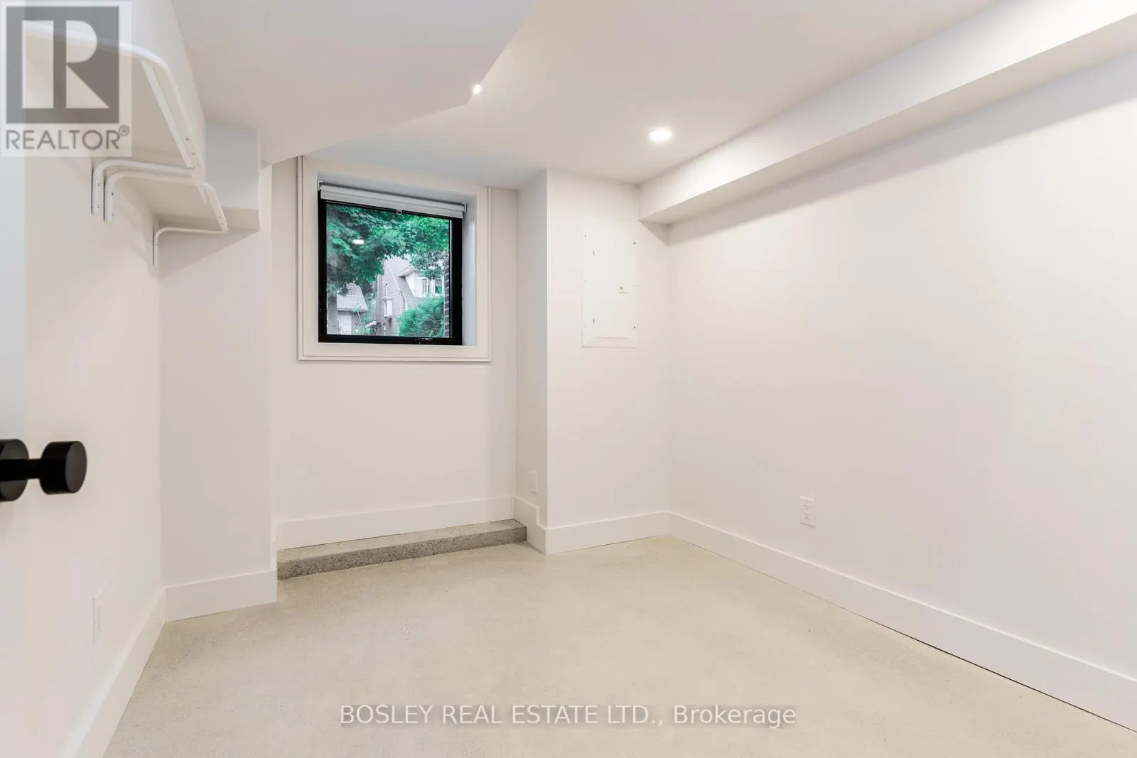 LOWER - 47 LINNSMORE CRESCENT