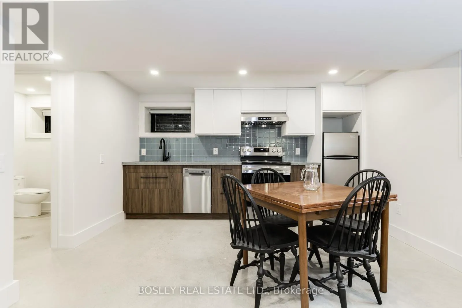 LOWER - 47 LINNSMORE CRESCENT