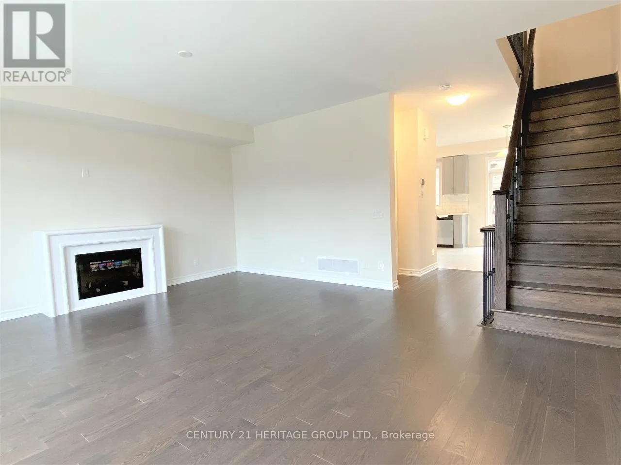 35 GILLIVARY DRIVE