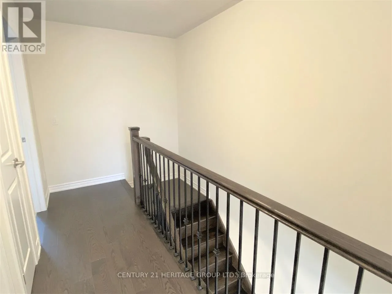 35 GILLIVARY DRIVE