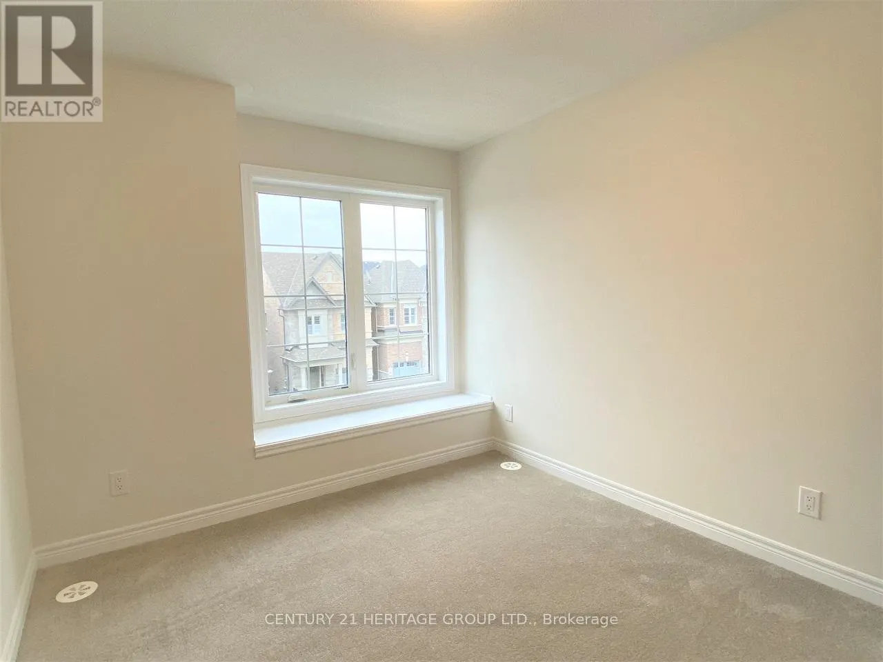 35 GILLIVARY DRIVE
