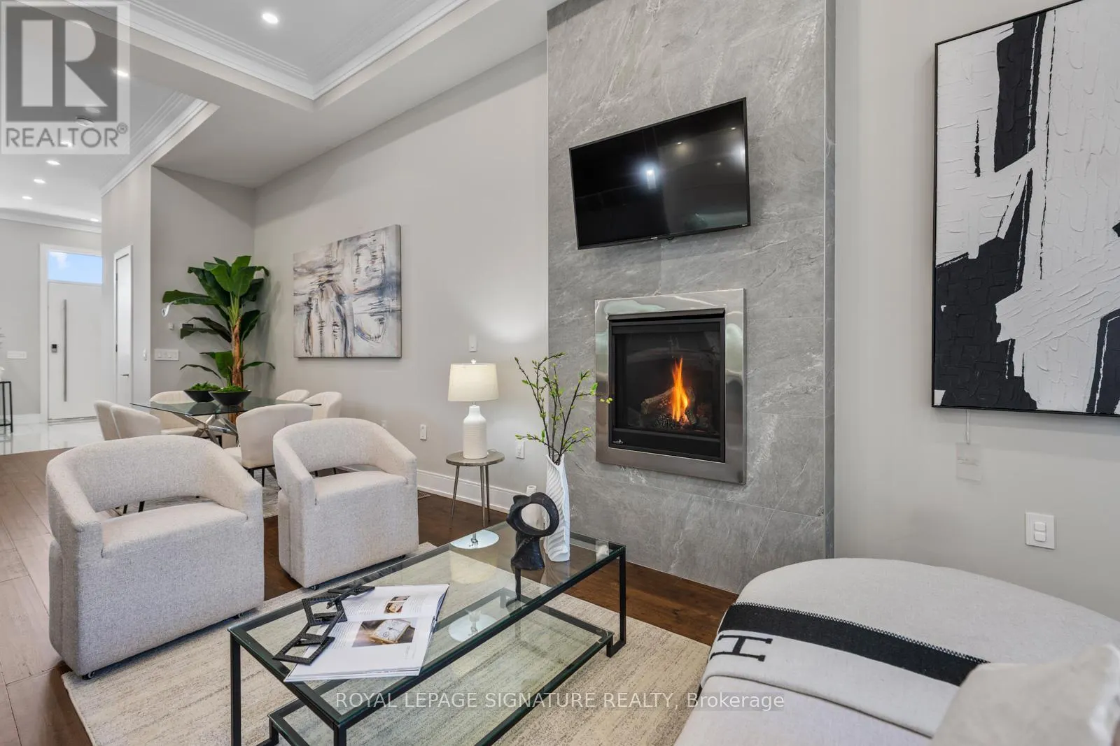 59A BEXHILL AVENUE