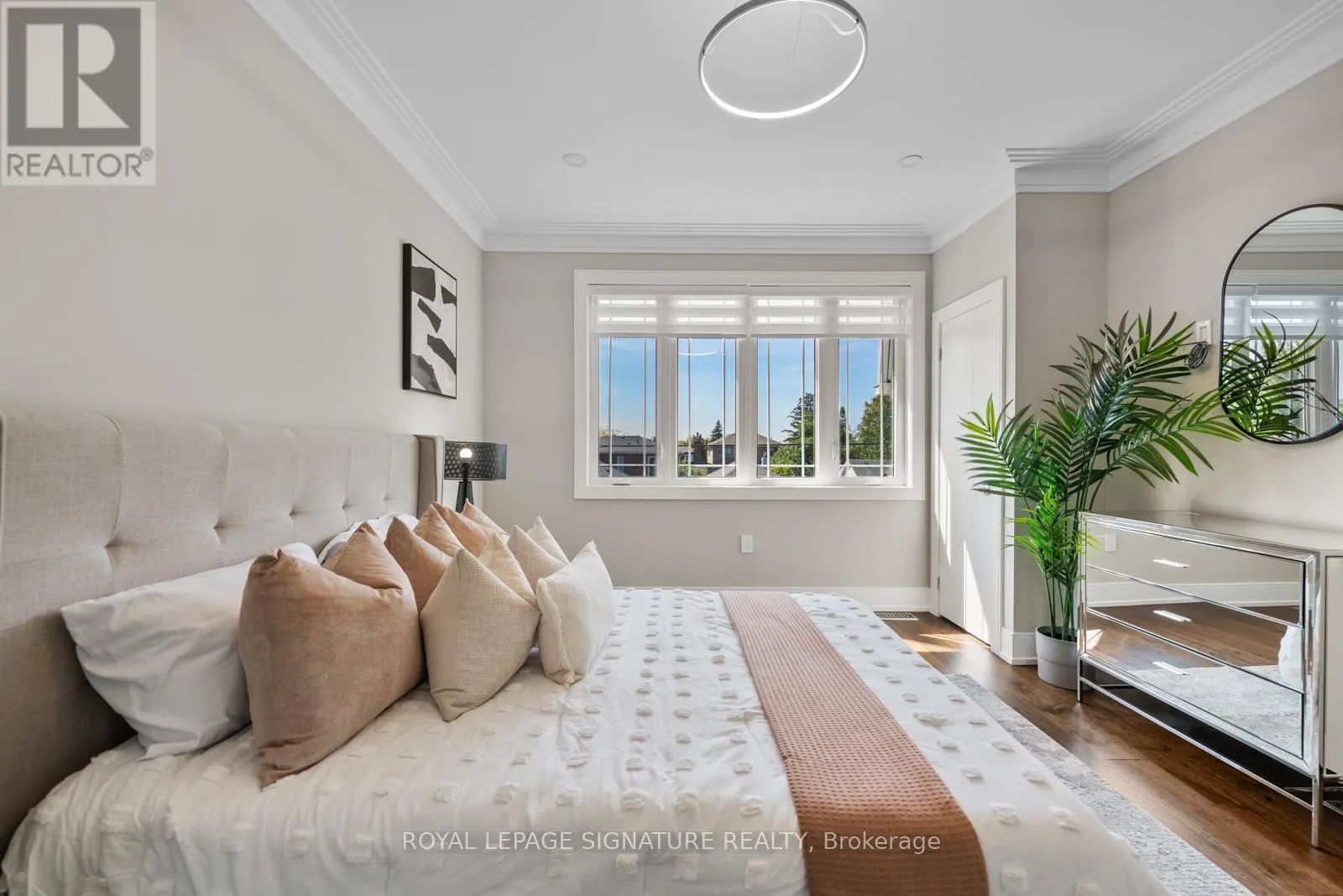 59A BEXHILL AVENUE