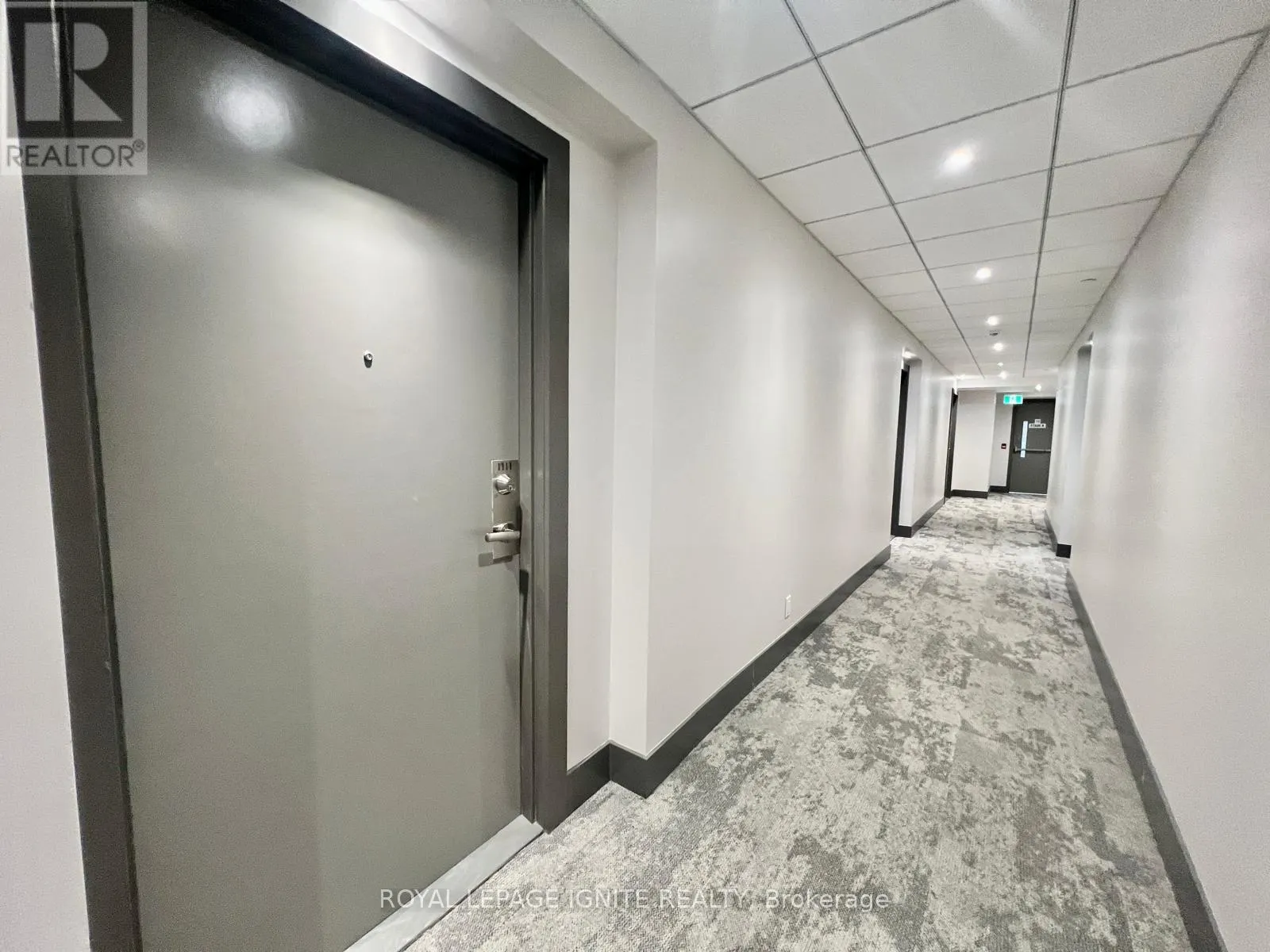 1111 - 55 CLARINGTON BOULEVARD