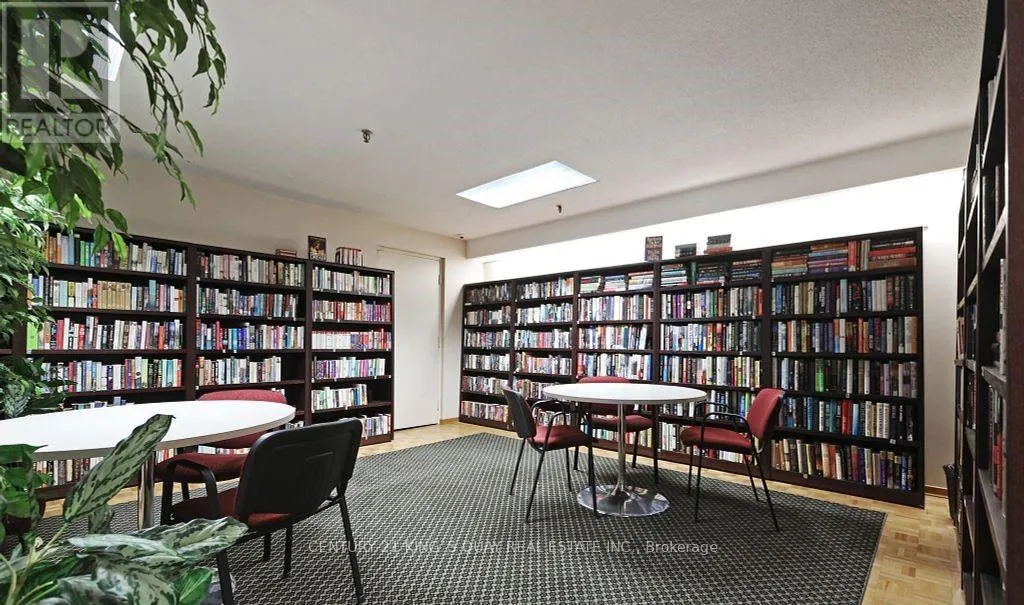 1808 - 225 BAMBURGH CIRCLE