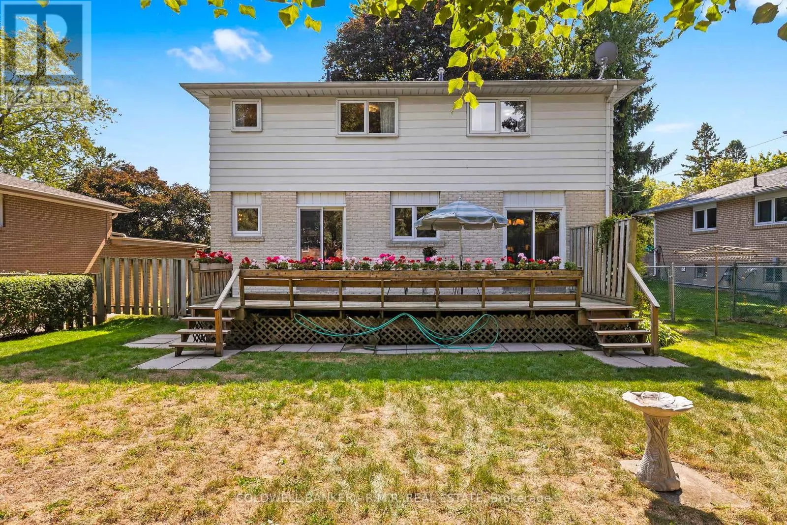 6 CARWIN CRESCENT