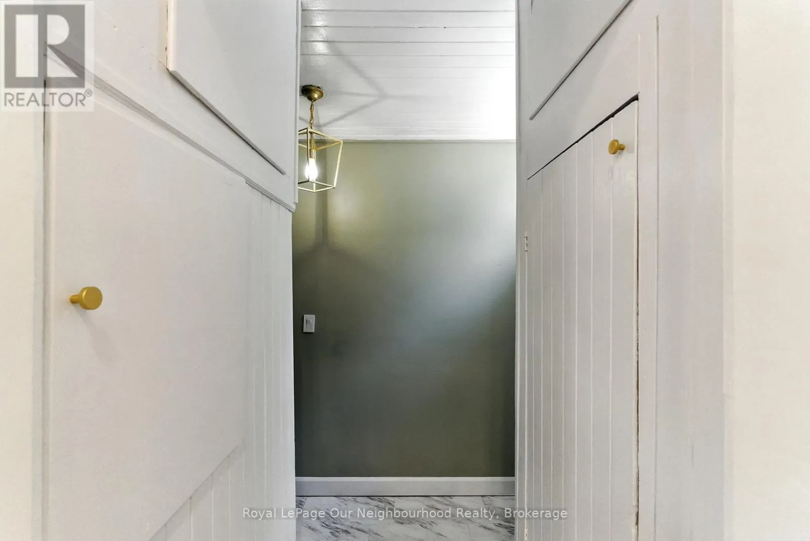 319 DIVISION STREET