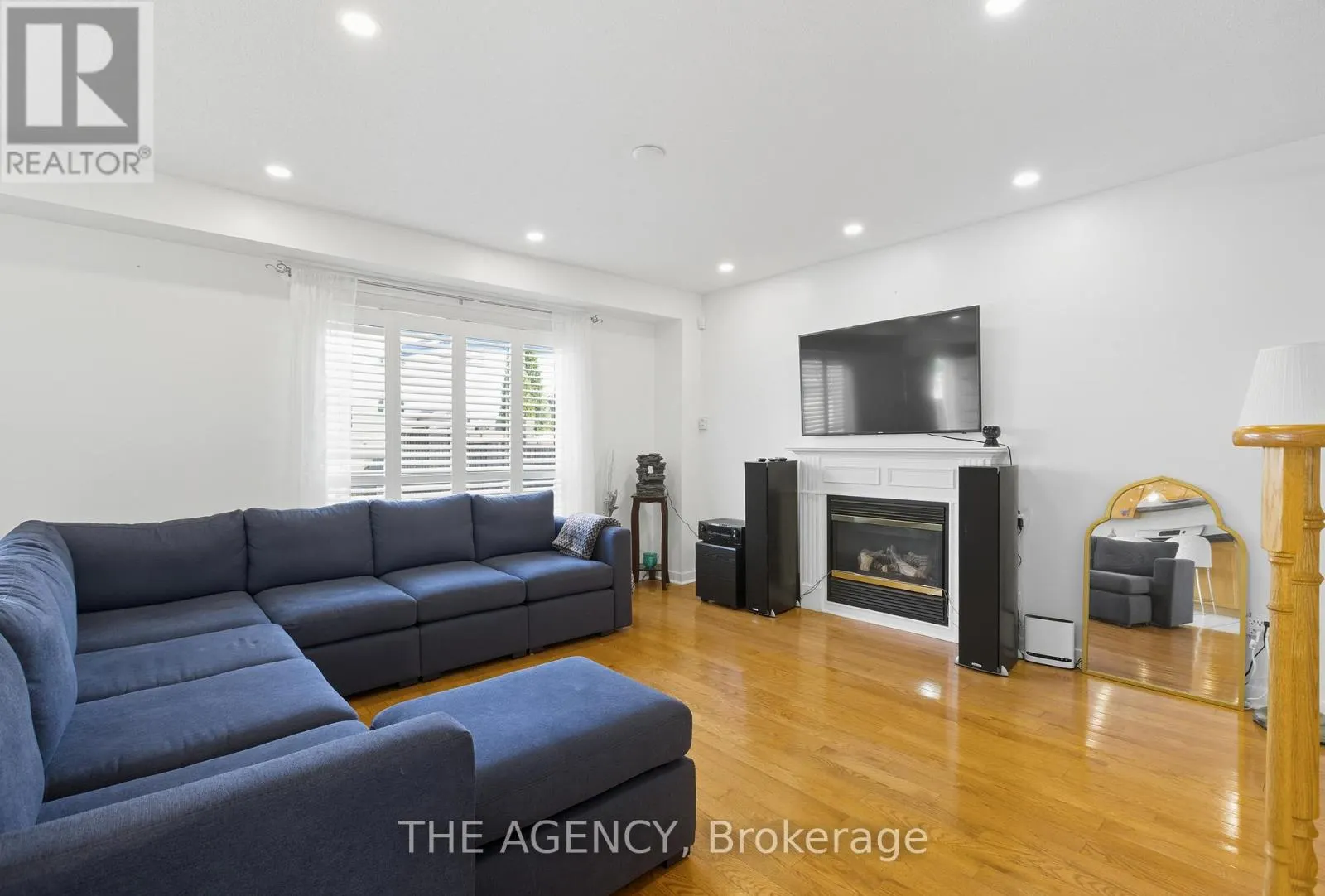 12 ROBERT ATTERSLEY DRIVE E