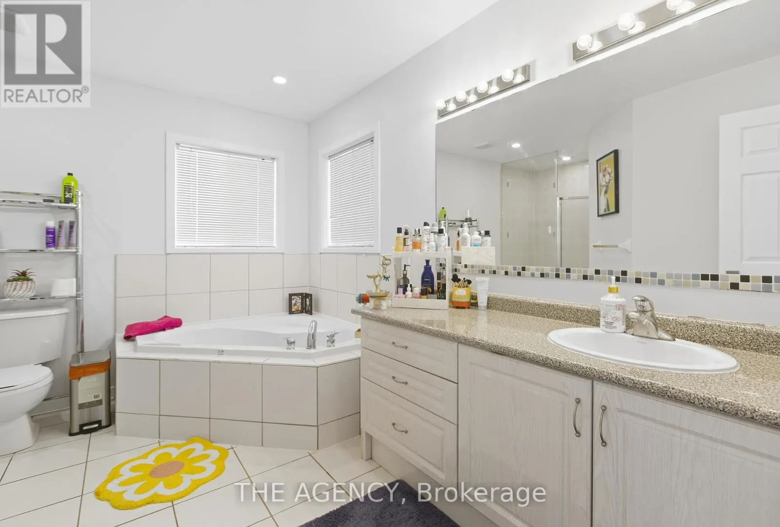 12 ROBERT ATTERSLEY DRIVE E