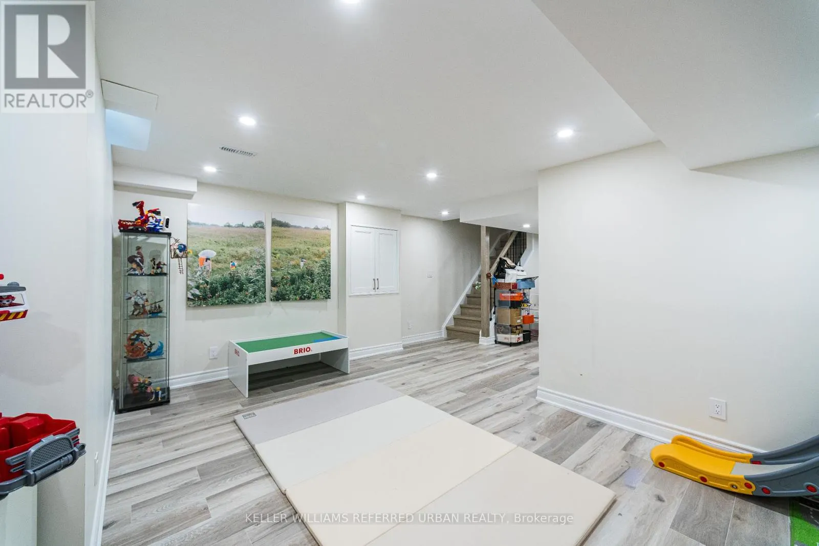 68 - 16 SPRUCEDALE WAY