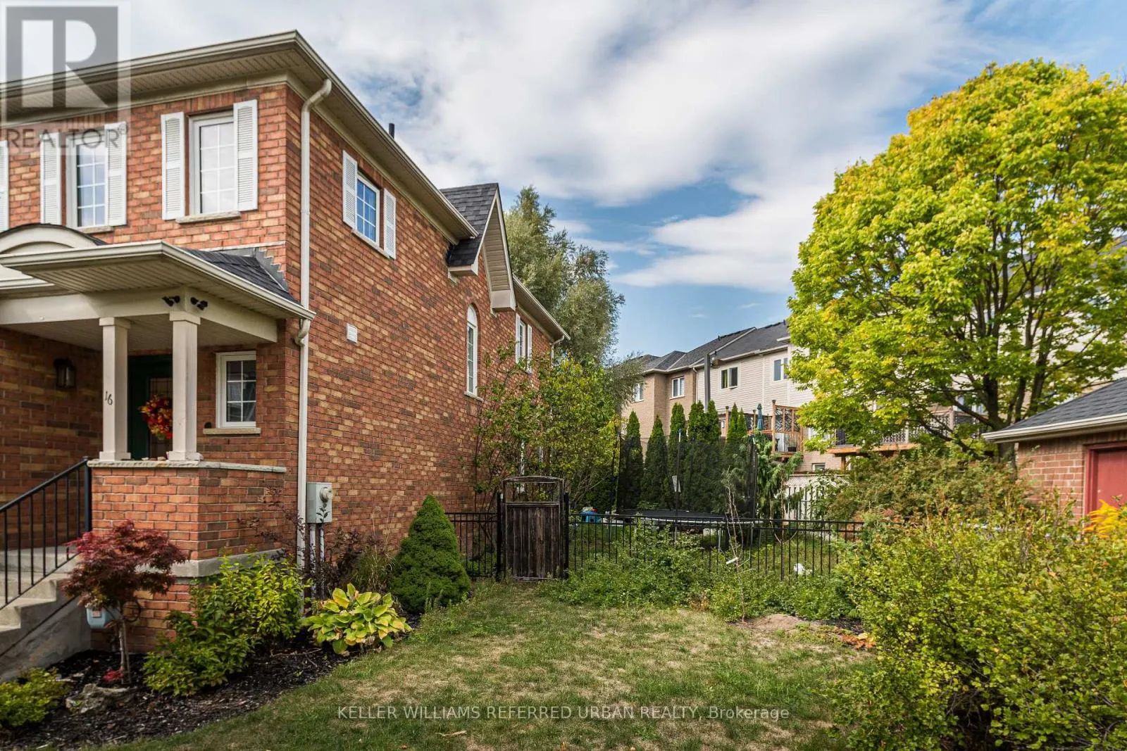 68 - 16 SPRUCEDALE WAY
