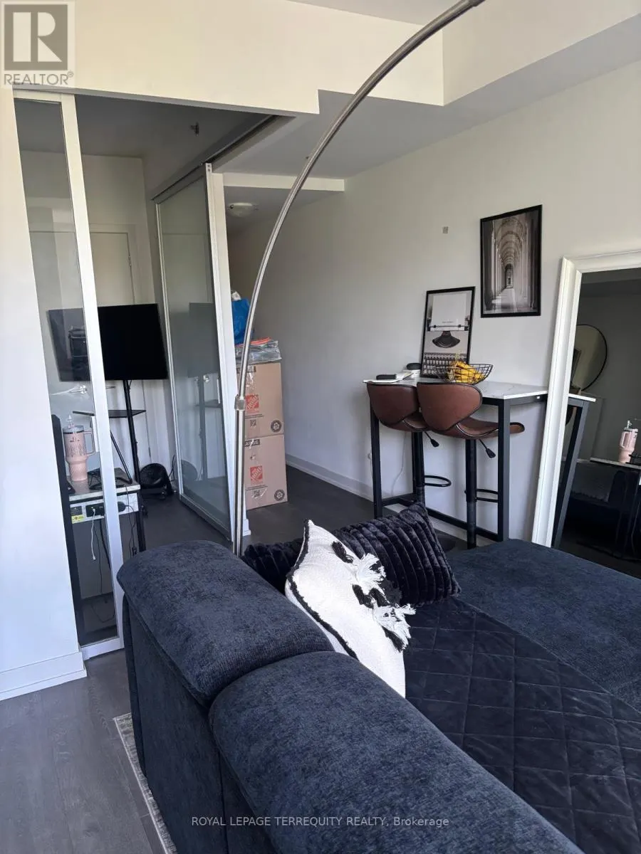 416 - 90 GLEN EVEREST ROAD
