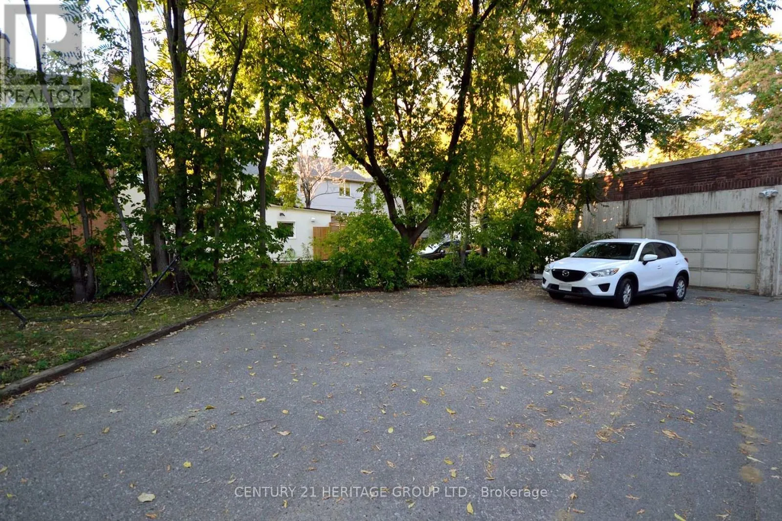 LOWER - 287 CEDARVALE AVENUE