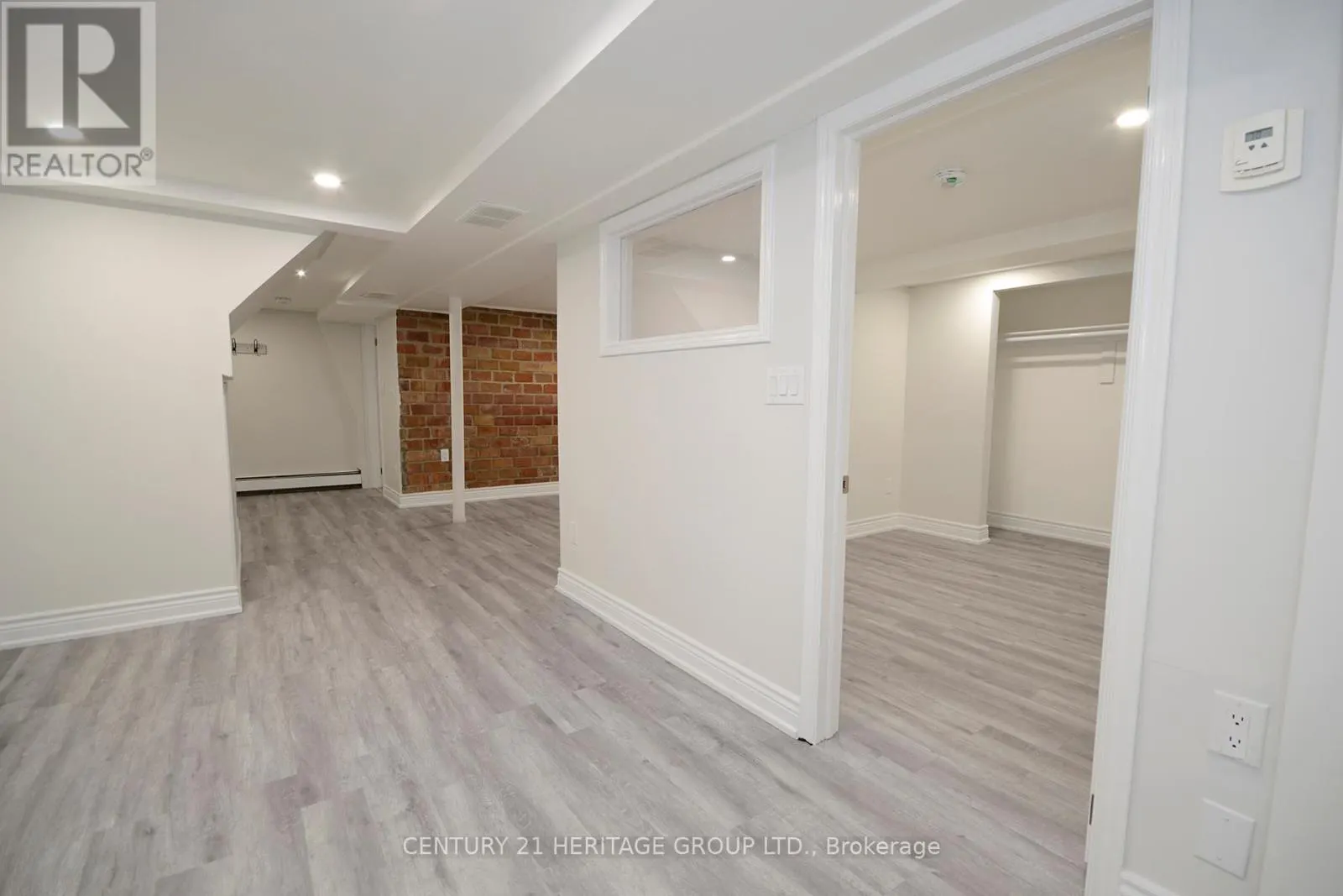 LOWER - 287 CEDARVALE AVENUE