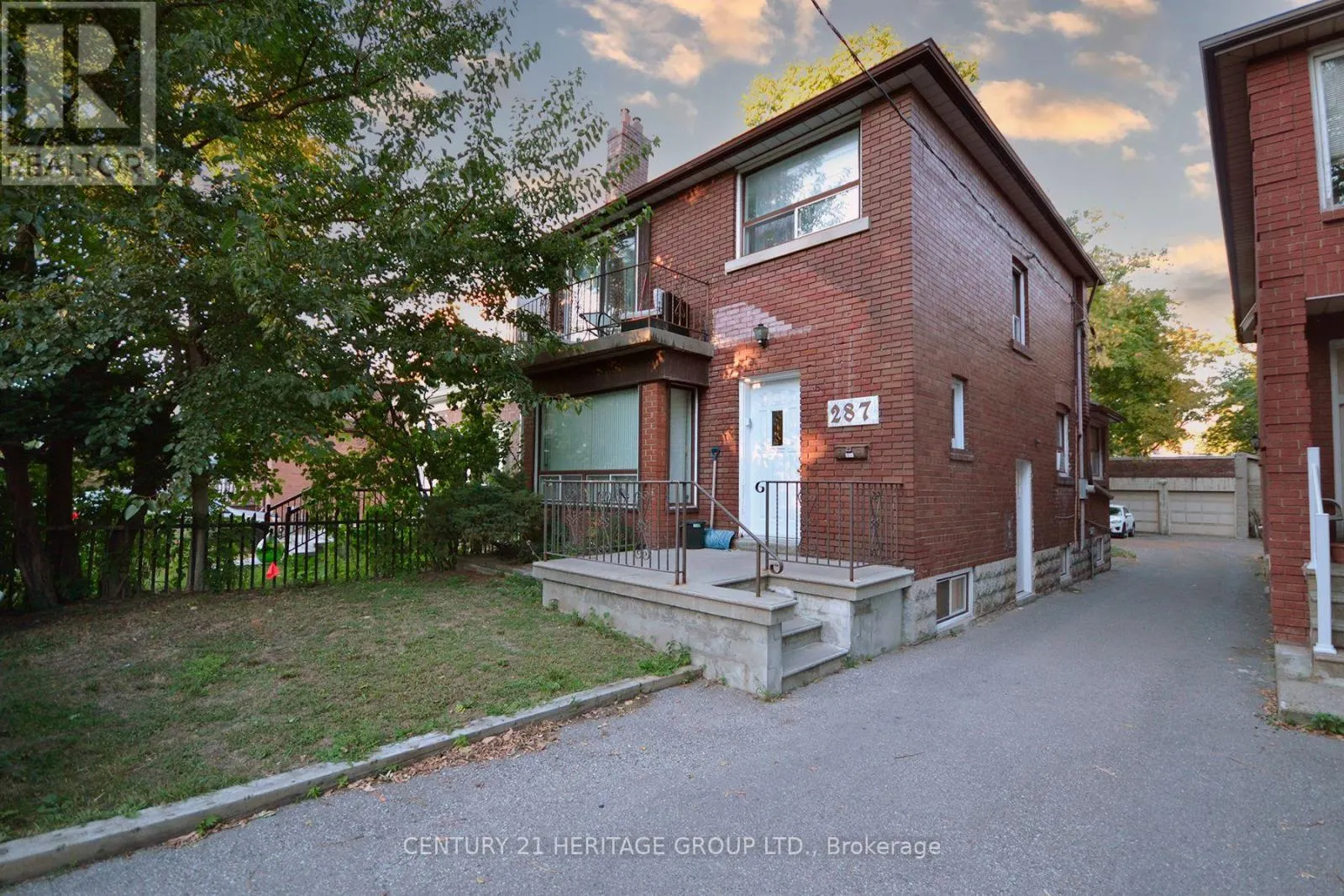LOWER - 287 CEDARVALE AVENUE