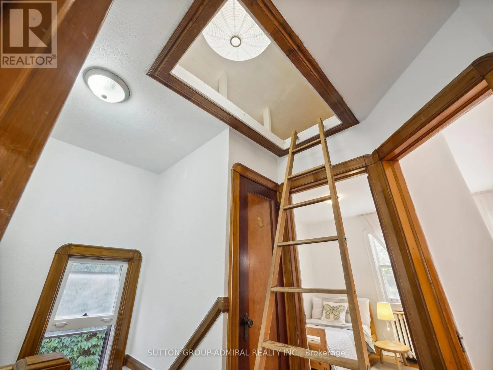4 DON MILLS ROAD