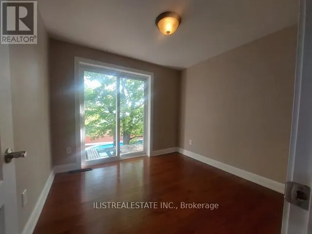 43 ANACONDA AVENUE