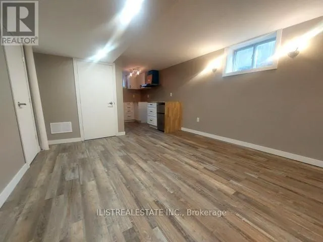 43 ANACONDA AVENUE