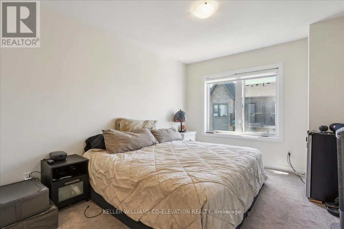 210 - 2635 WILLIAM JACKSON DRIVE