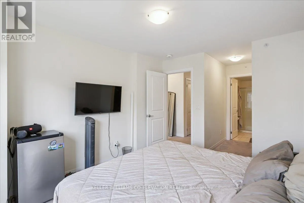 210 - 2635 WILLIAM JACKSON DRIVE