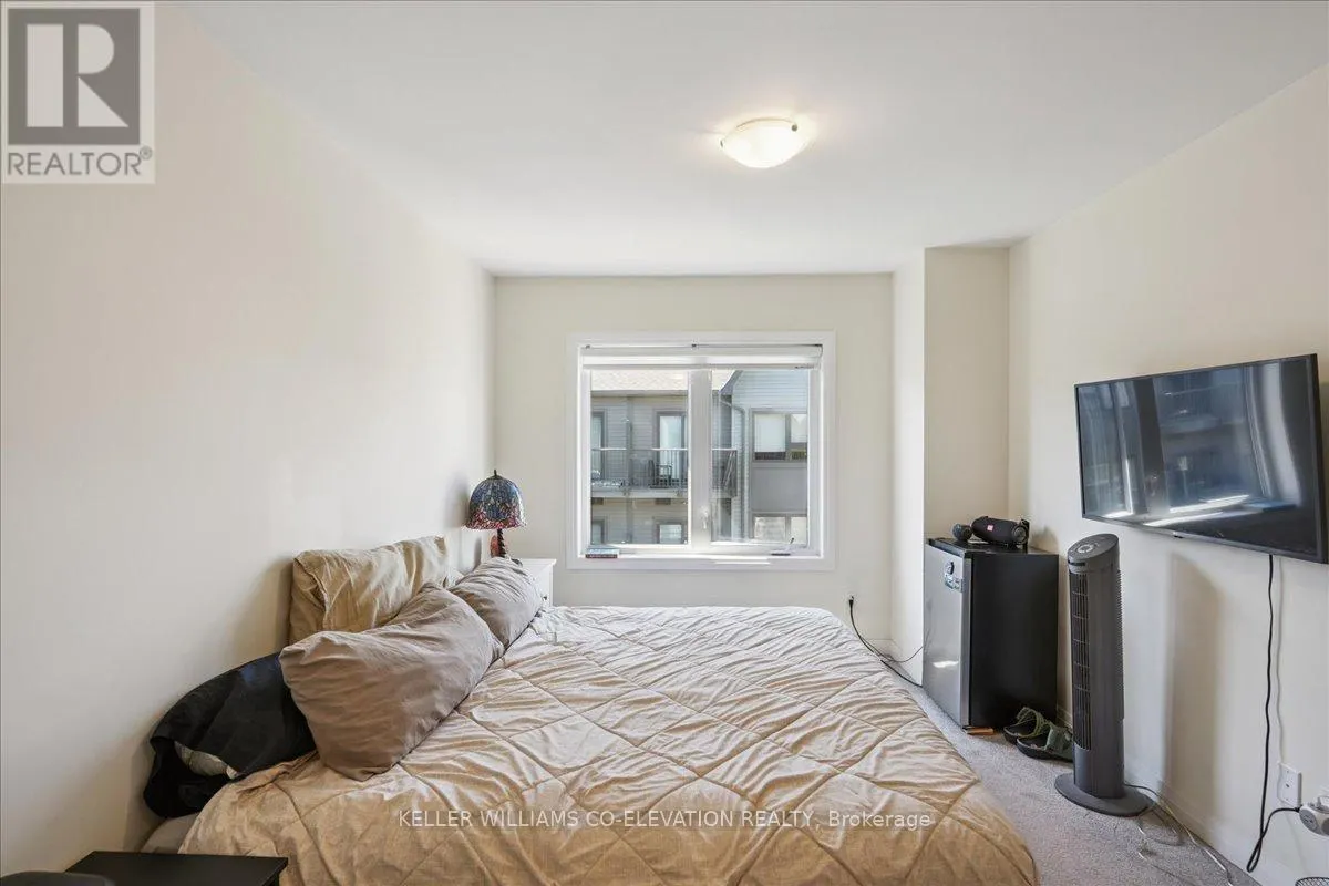 210 - 2635 WILLIAM JACKSON DRIVE