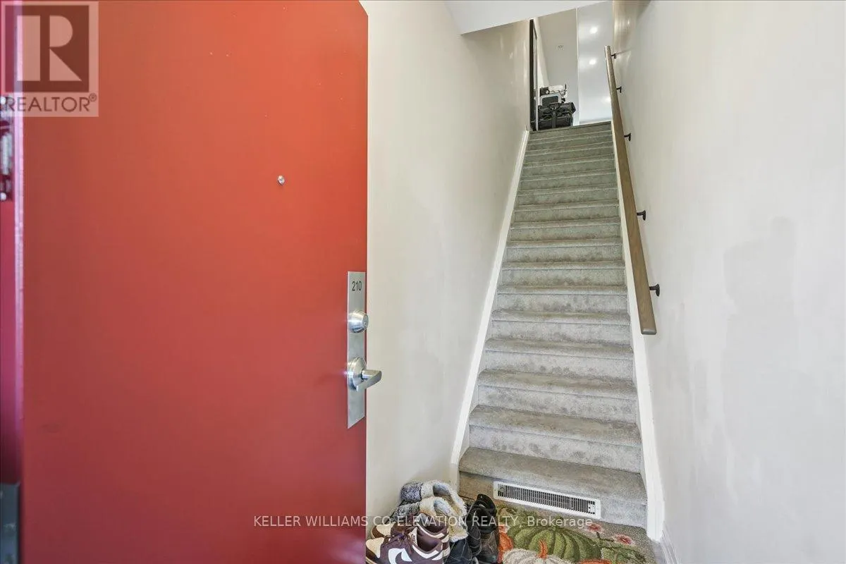 210 - 2635 WILLIAM JACKSON DRIVE