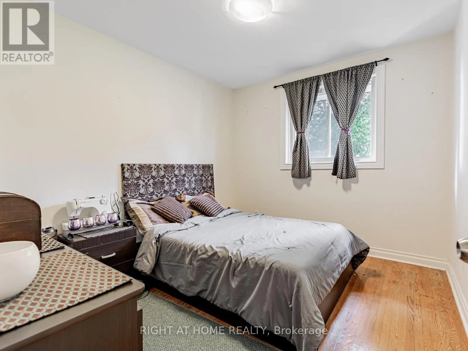 71 SATCHELL BOULEVARD