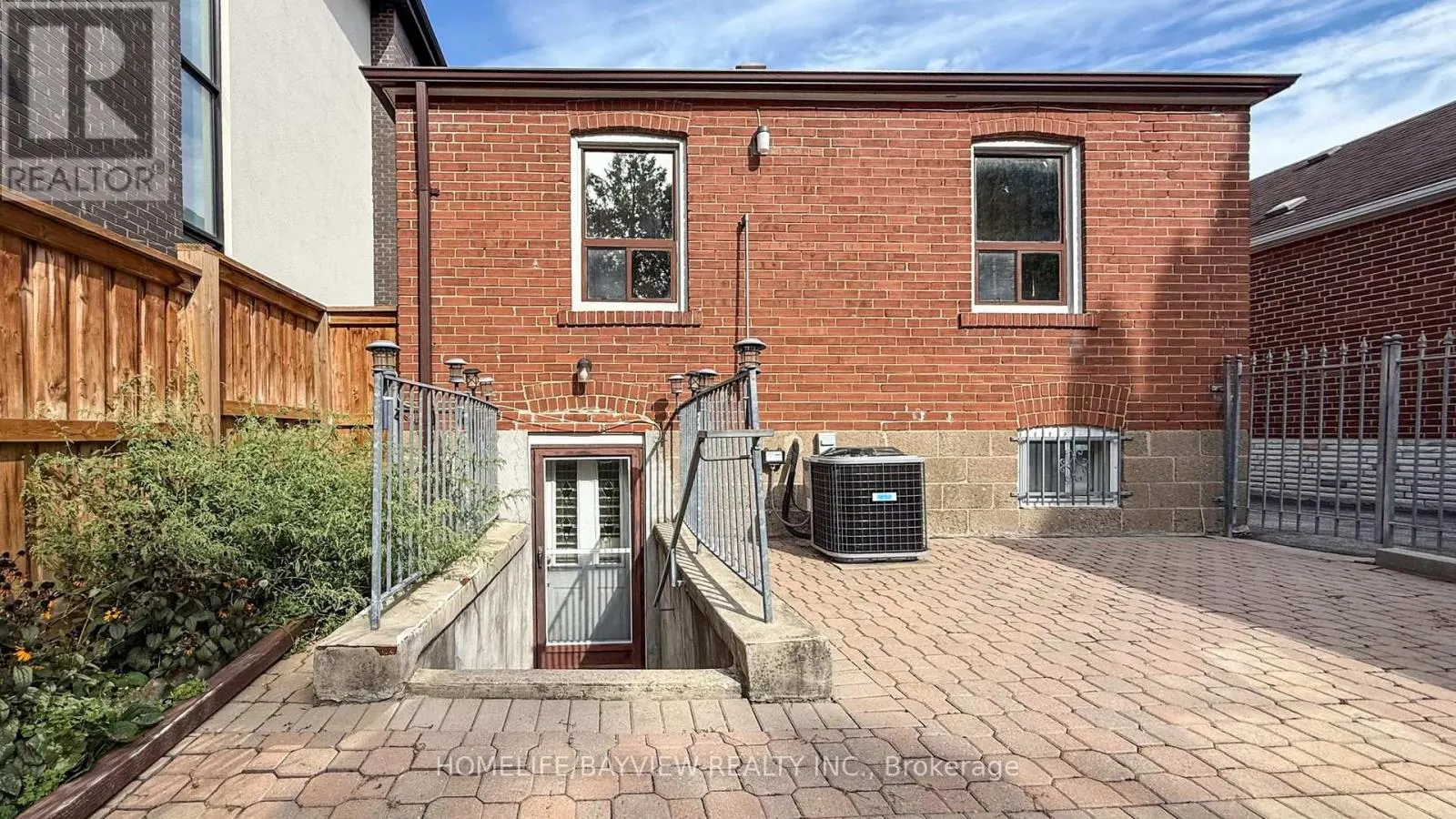 32 DENVALE ROAD