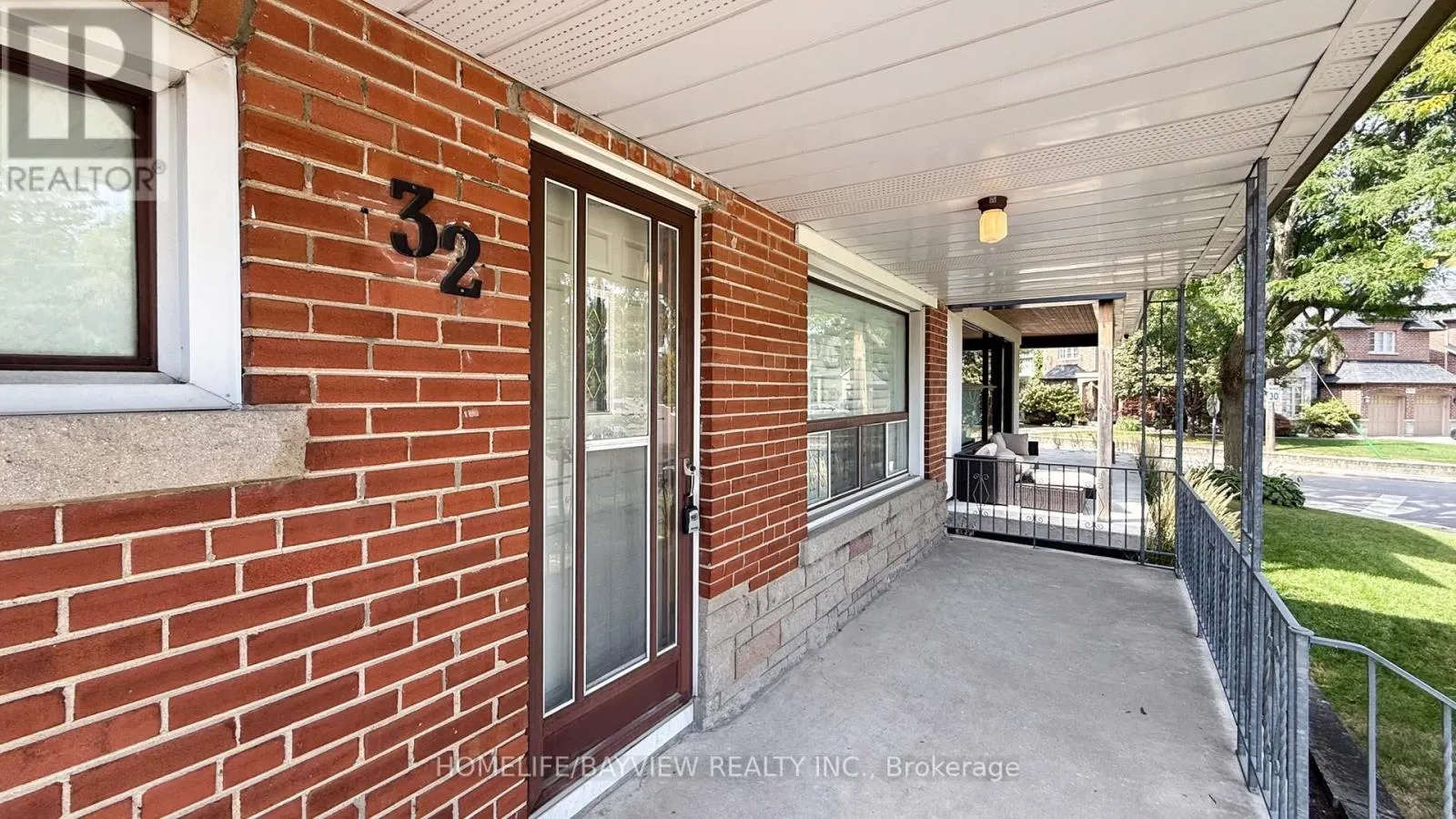 32 DENVALE ROAD