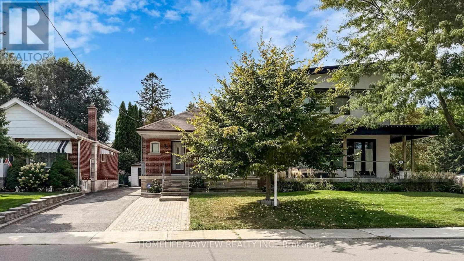 32 DENVALE ROAD